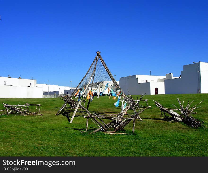 Located in Évora, projecto of recognized arquitecto siza vieira which respects the traditional lines and historical influences in the construction of buildings of the Alentejo region. Located in Évora, projecto of recognized arquitecto siza vieira which respects the traditional lines and historical influences in the construction of buildings of the Alentejo region.