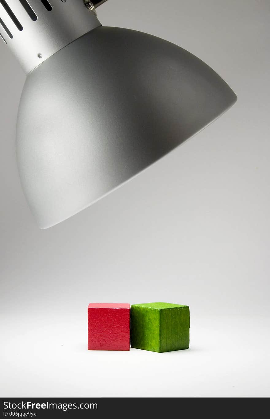 The lamp and the cubes. The lamp and the cubes