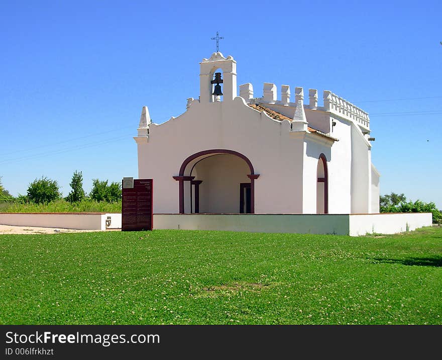 Ermida of century XVI, constructed in the Farm of the Esporão in Reguengos de Monsaraz. Ermida of century XVI, constructed in the Farm of the Esporão in Reguengos de Monsaraz.