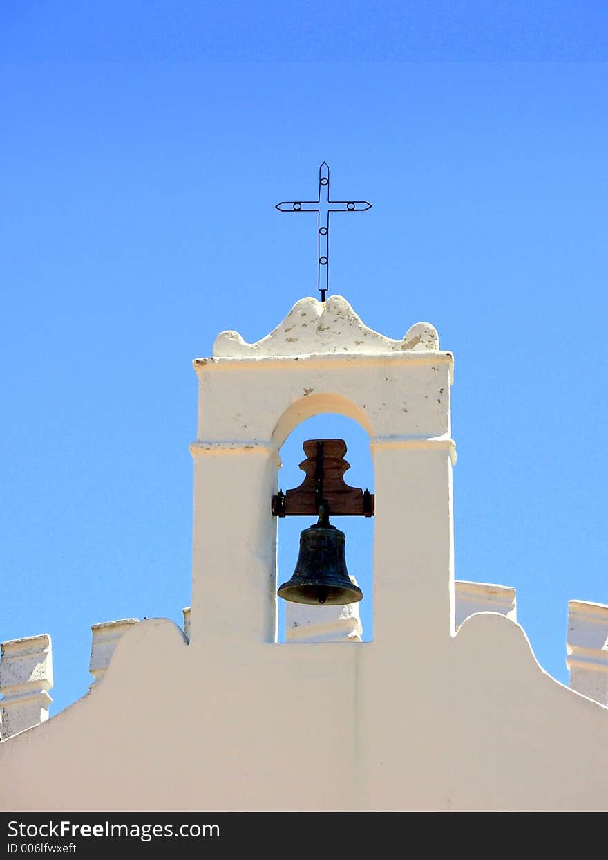 Ermida of century XVI, constructed in the Farm of the Esporão in Reguengos de Monsaraz. Ermida of century XVI, constructed in the Farm of the Esporão in Reguengos de Monsaraz.