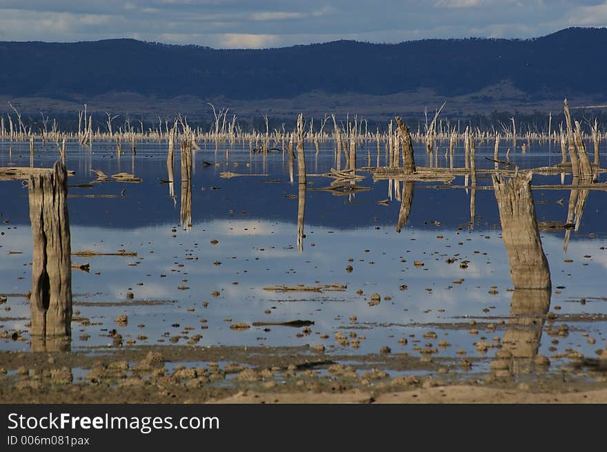 Lake Nuga Nuga drying