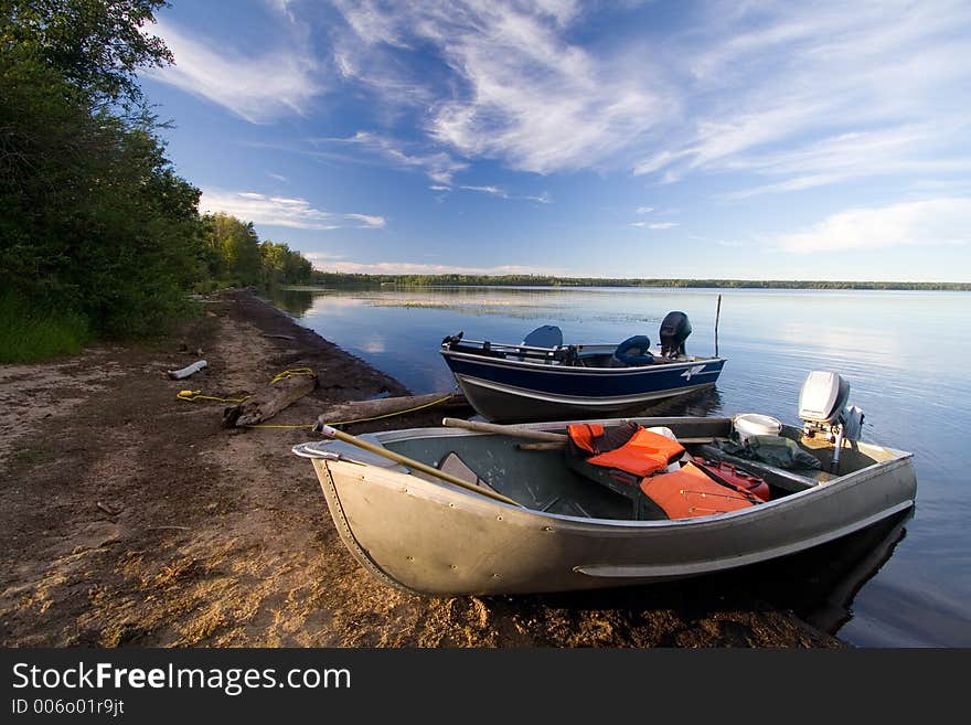 Shoreline Boats