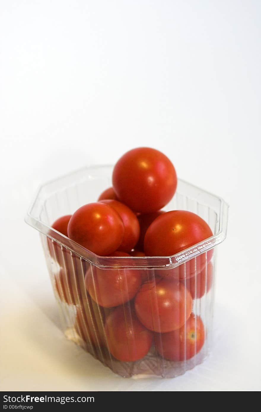 Fresh cherry tomatos