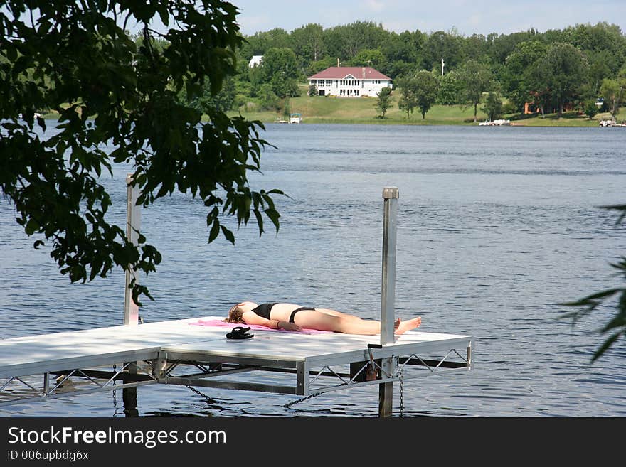 Tanning teen