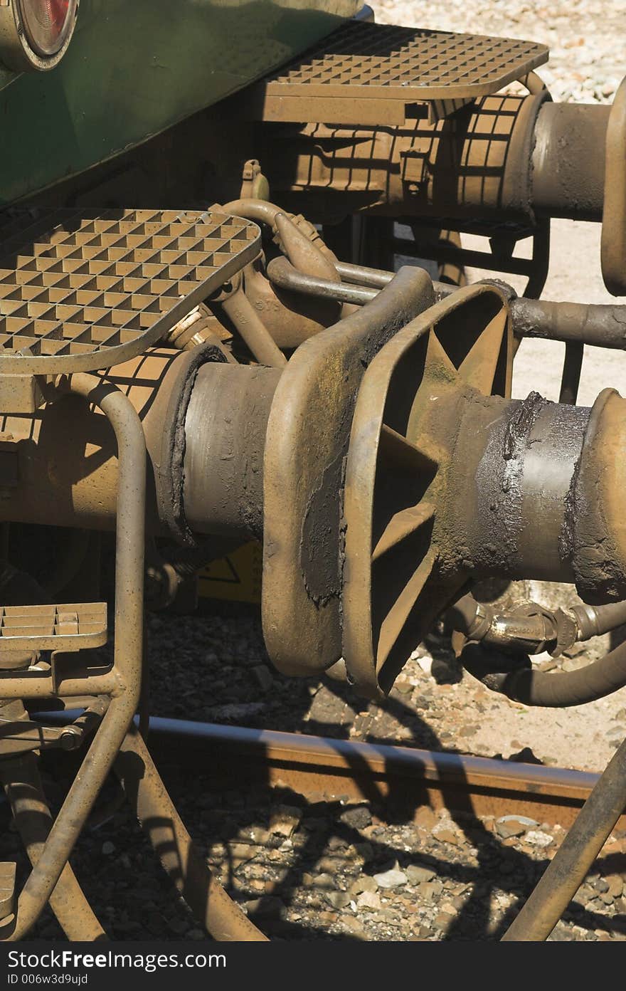 Train bumbers between old wagons