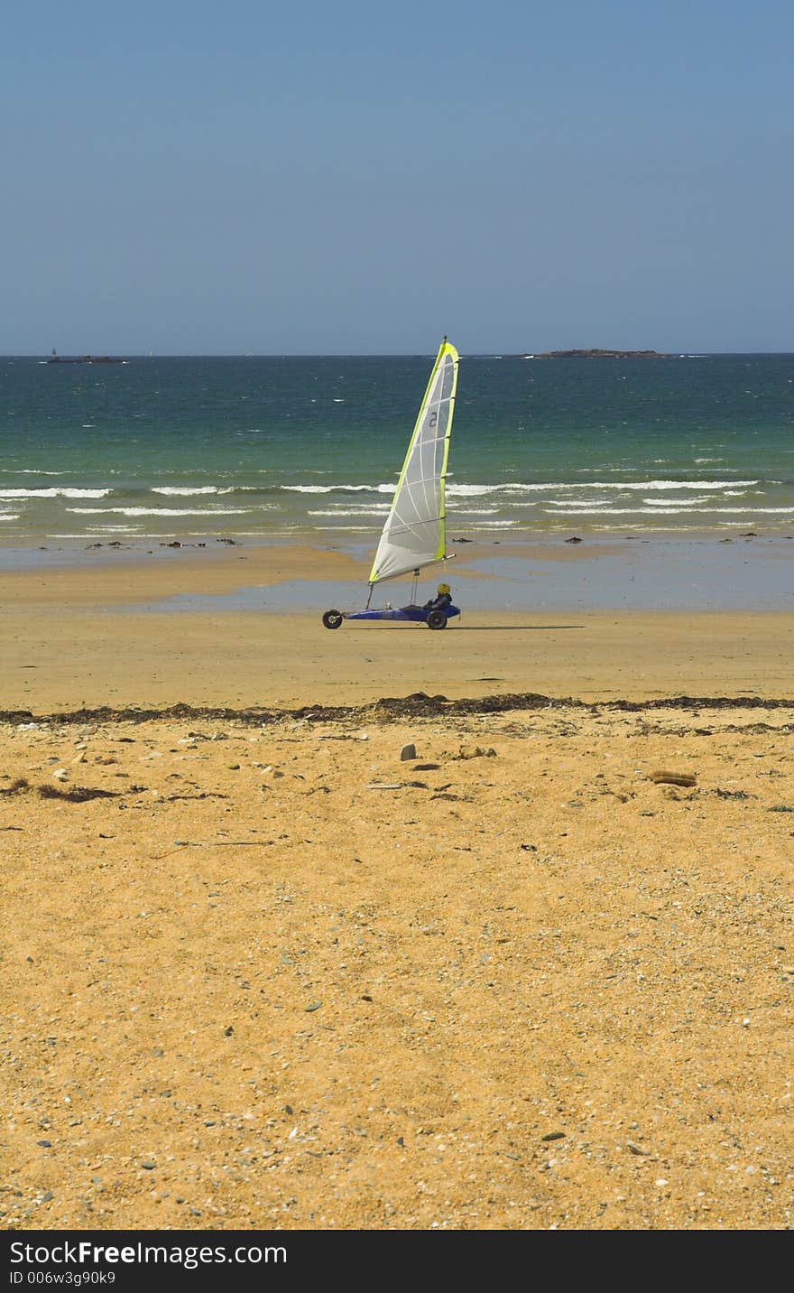 Windcar - Penthievre on beautyfull beach