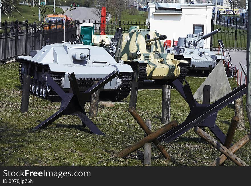 Arms of the Second World War- The tanks