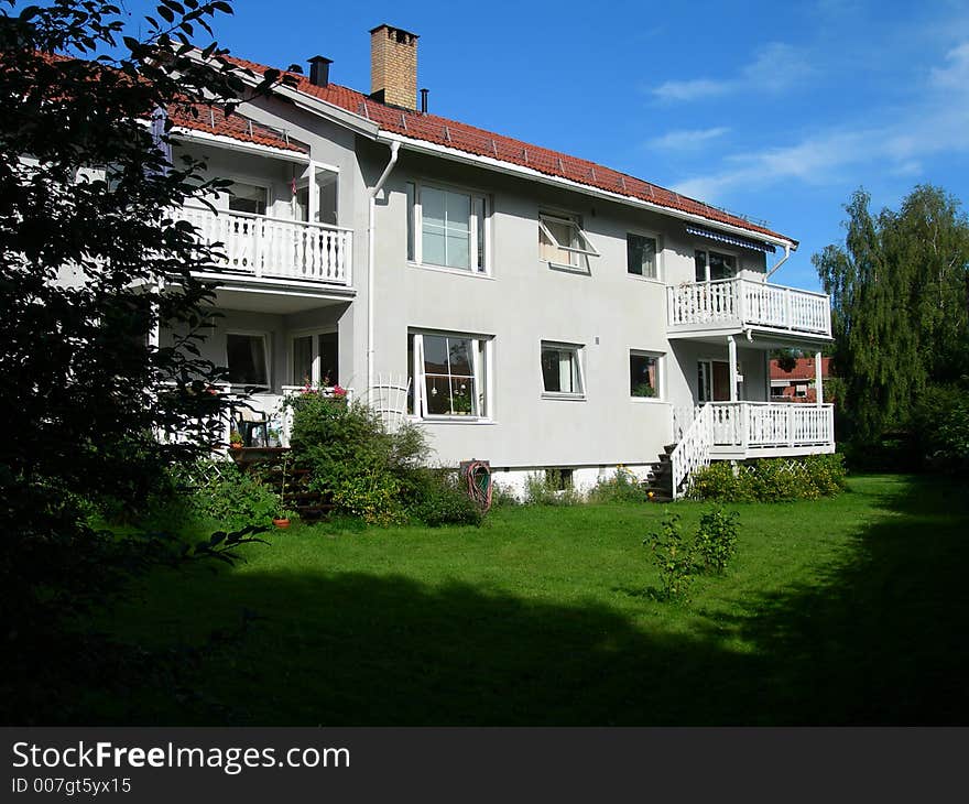 House seen from the garden.