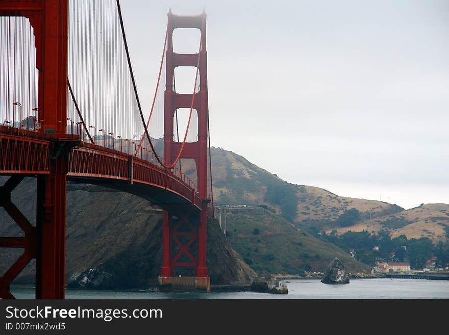 Golde Gate Bridge