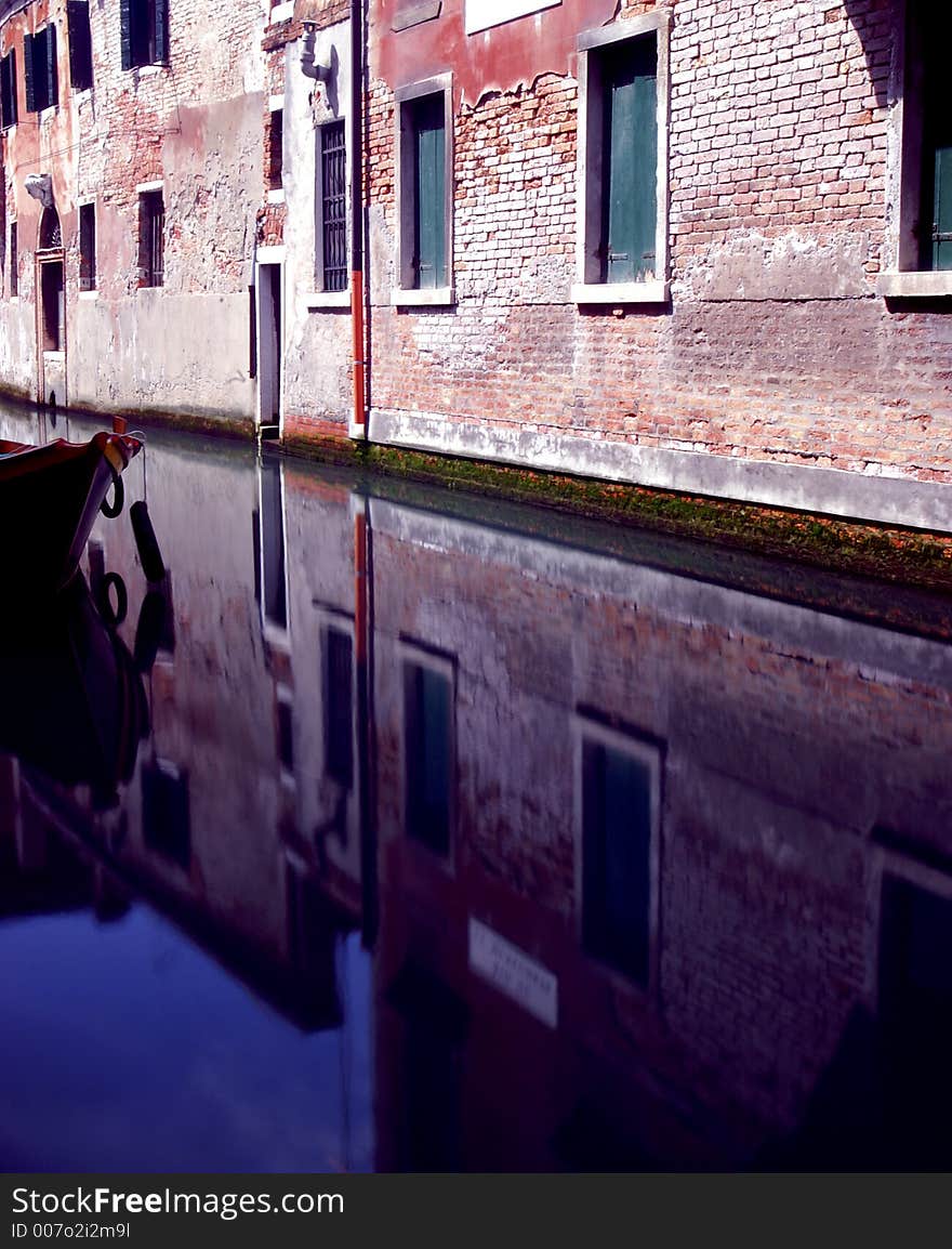 A deep blue sky adds to the rich colours in the canal reflections/. A deep blue sky adds to the rich colours in the canal reflections/