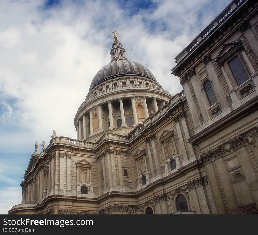 St Paul Cathedral London, this image shows the expansive dome. St Paul Cathedral London, this image shows the expansive dome