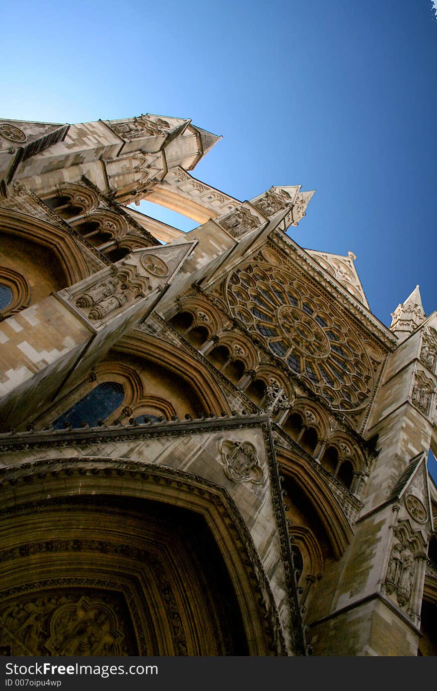 The ancient religious building in the heart of london used by the royal family for hundreds of years including the wedding of princess diana and charles. The ancient religious building in the heart of london used by the royal family for hundreds of years including the wedding of princess diana and charles