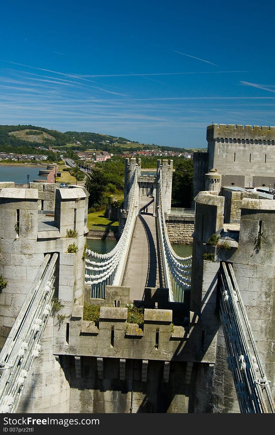 The bridge from the castle