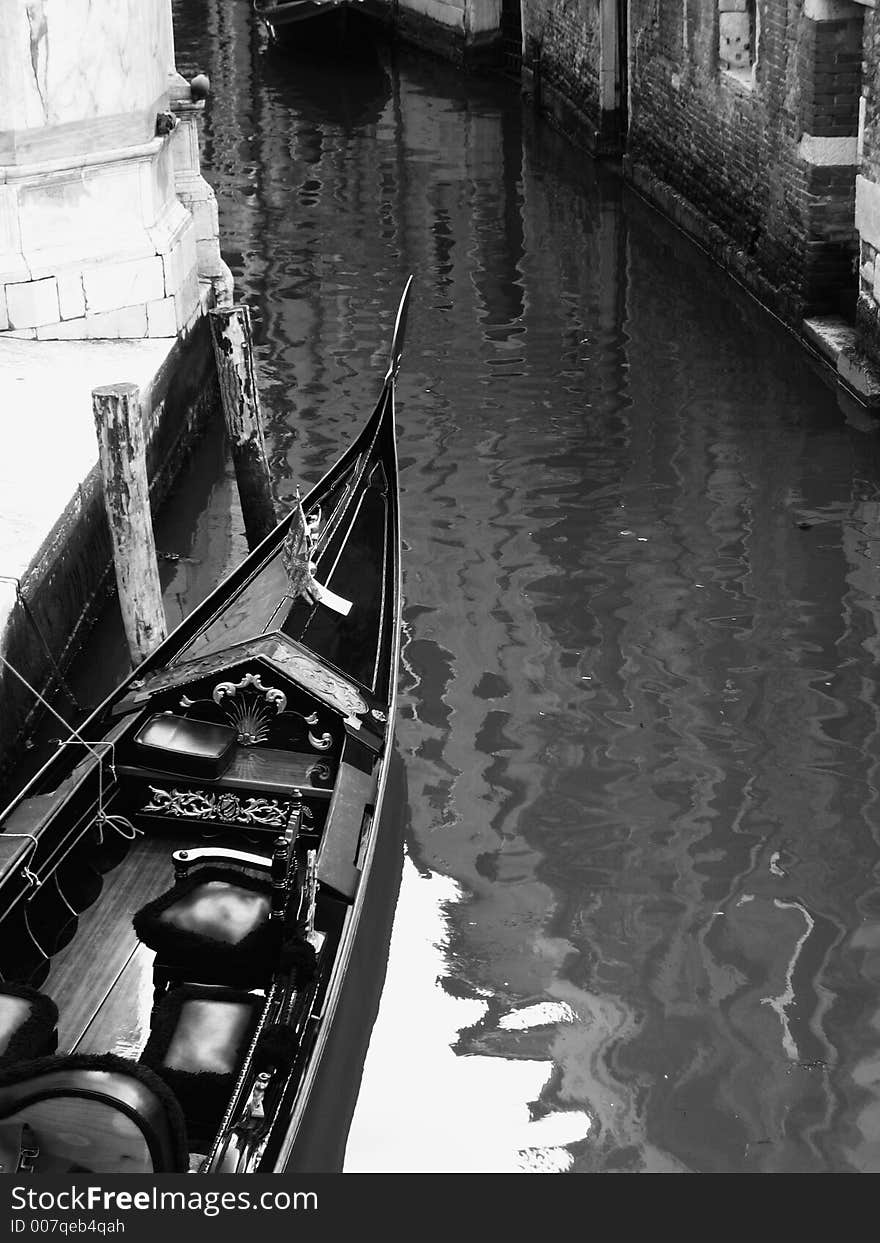 A typical venetian gondola. A typical venetian gondola