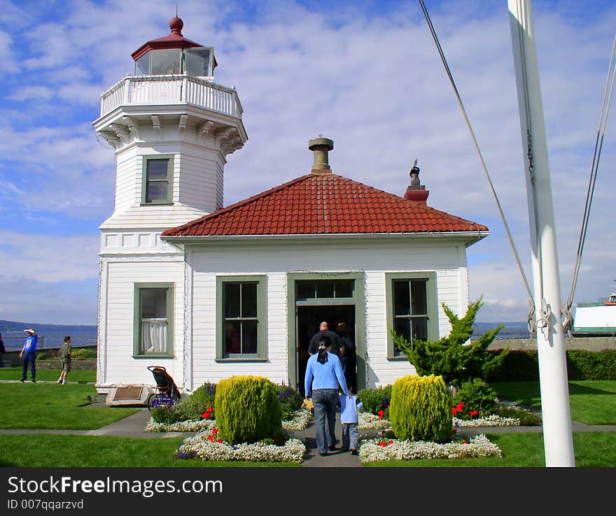 Lighthouse on the coast of pacific northwest