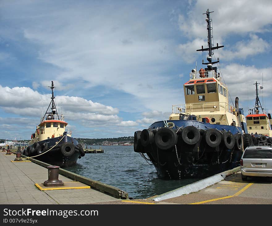 Tugboat fleet