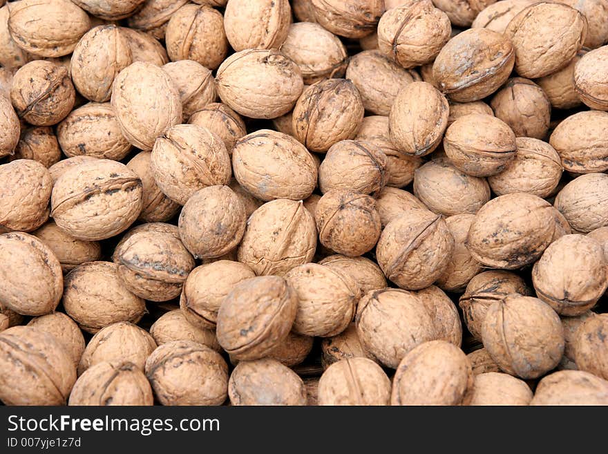 Many walnuts in a market