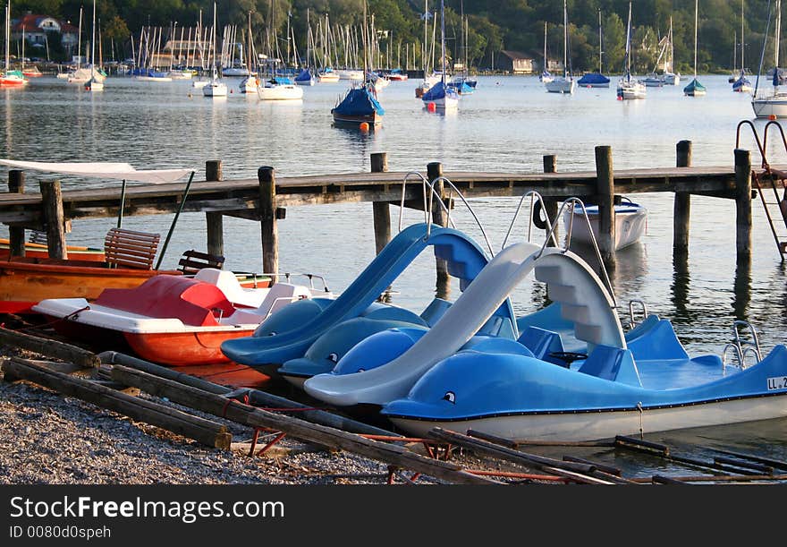 Boats and waterbikes in the part. Boats and waterbikes in the part