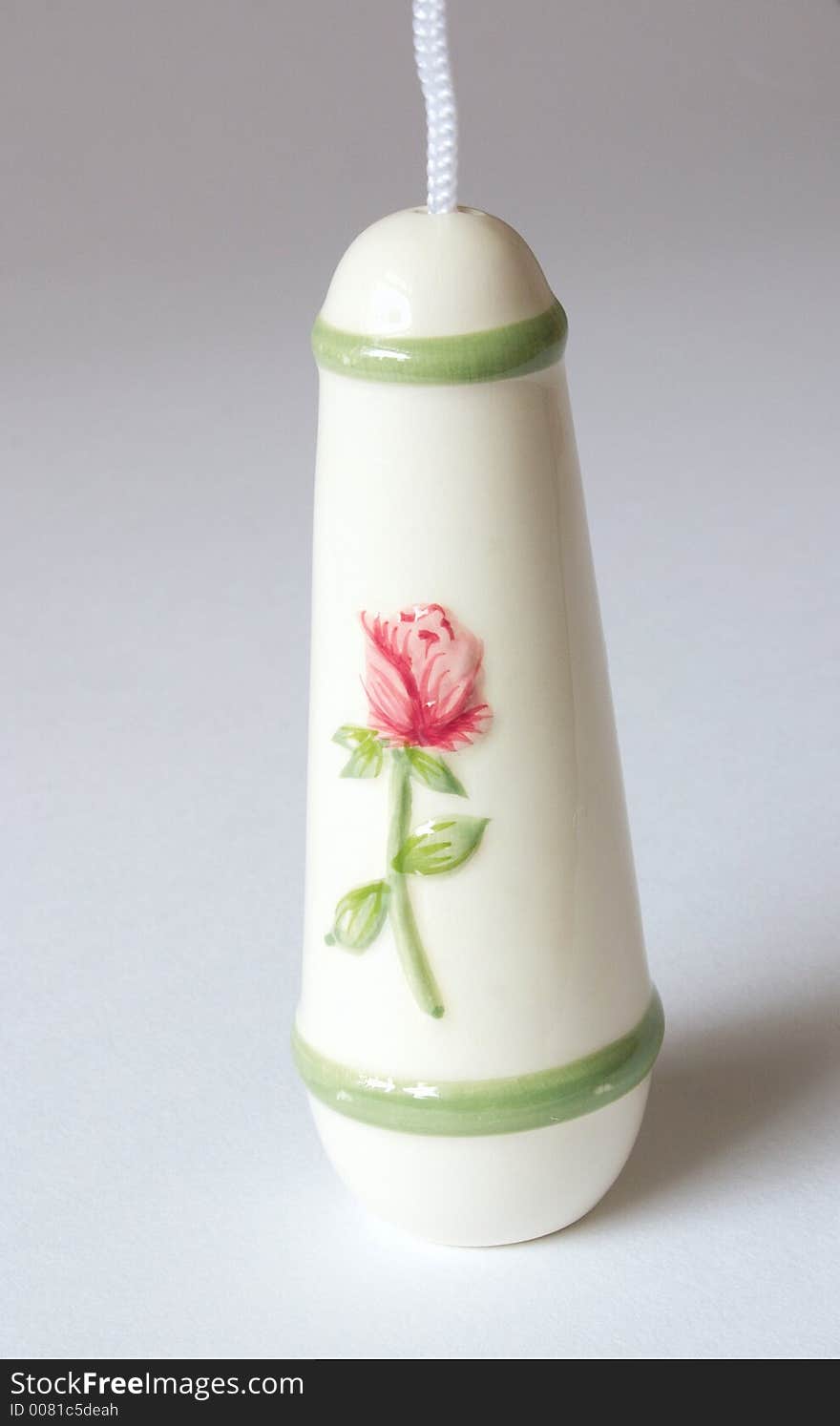 Delicate rose decorated ceramic lightpull