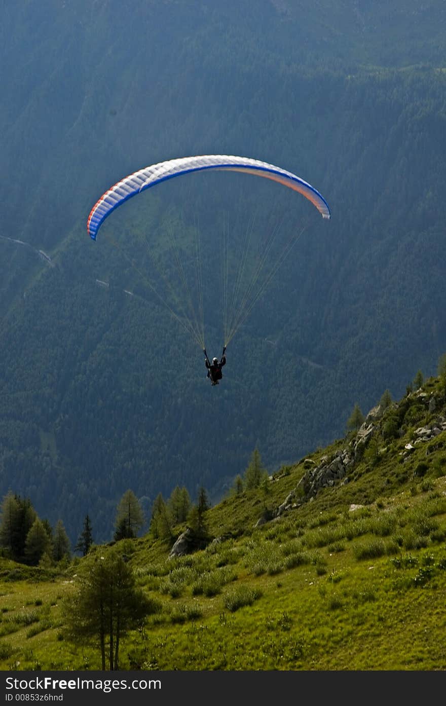 Parasending In The Alps