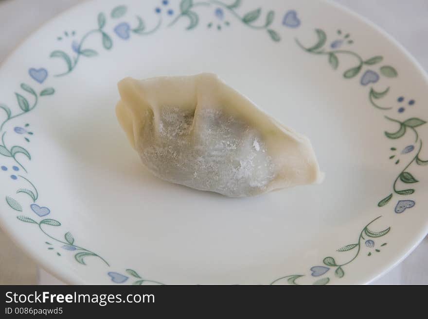 Homemade Traditional Chinese Food: Making Boiled Dumpling