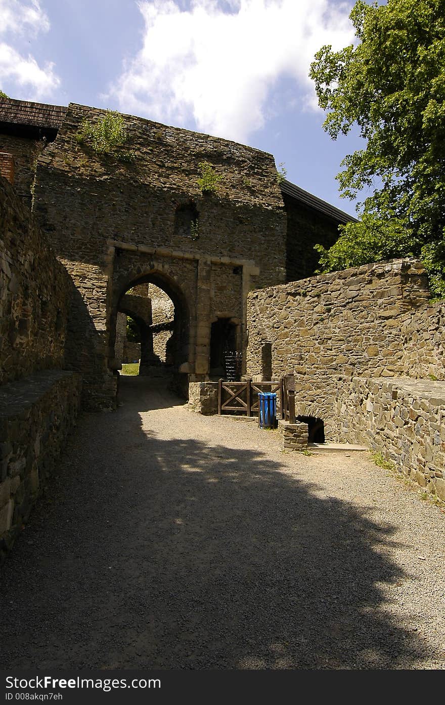 Walkway arch at Helfstejn castle in the Czech Republic. Walkway arch at Helfstejn castle in the Czech Republic.