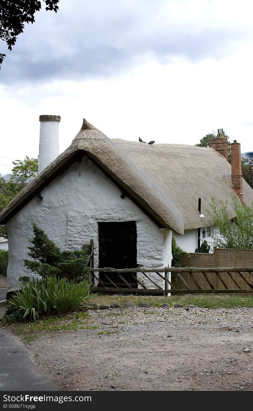 Old thatched Cottage in the south of england Somerset. Old thatched Cottage in the south of england Somerset