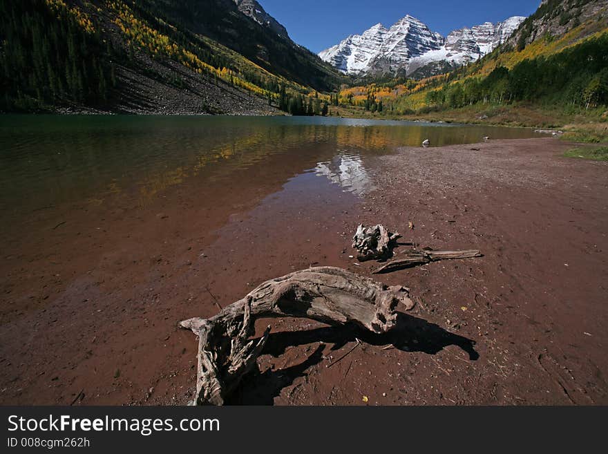 Breath taking stroll along maroon bells lake. Breath taking stroll along maroon bells lake