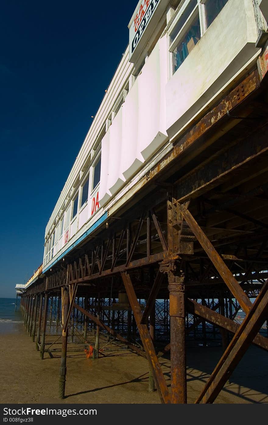 Portrait of the pier