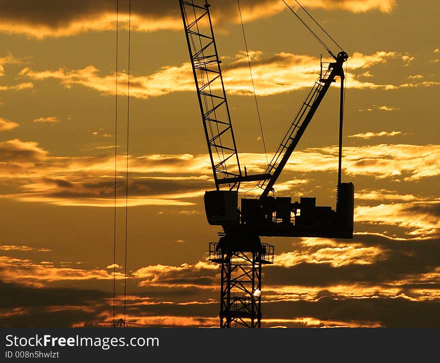 Hoisting crane and sky