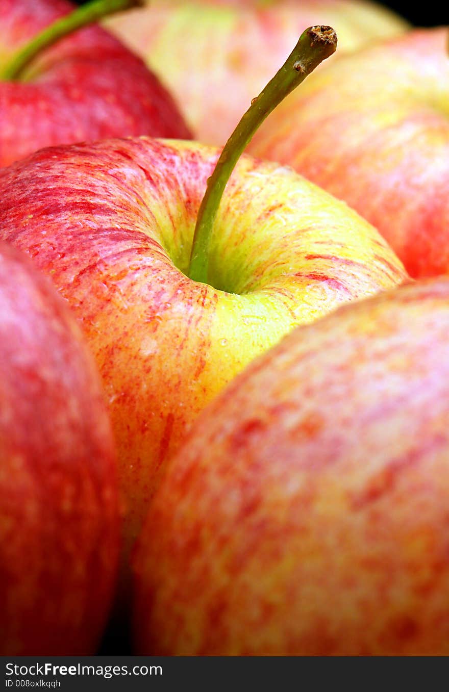 Apples with water droplets