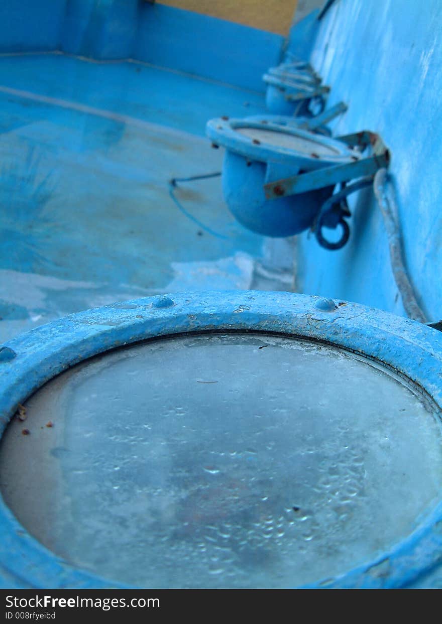 Fountain underwater lamps, switched off at mendoza