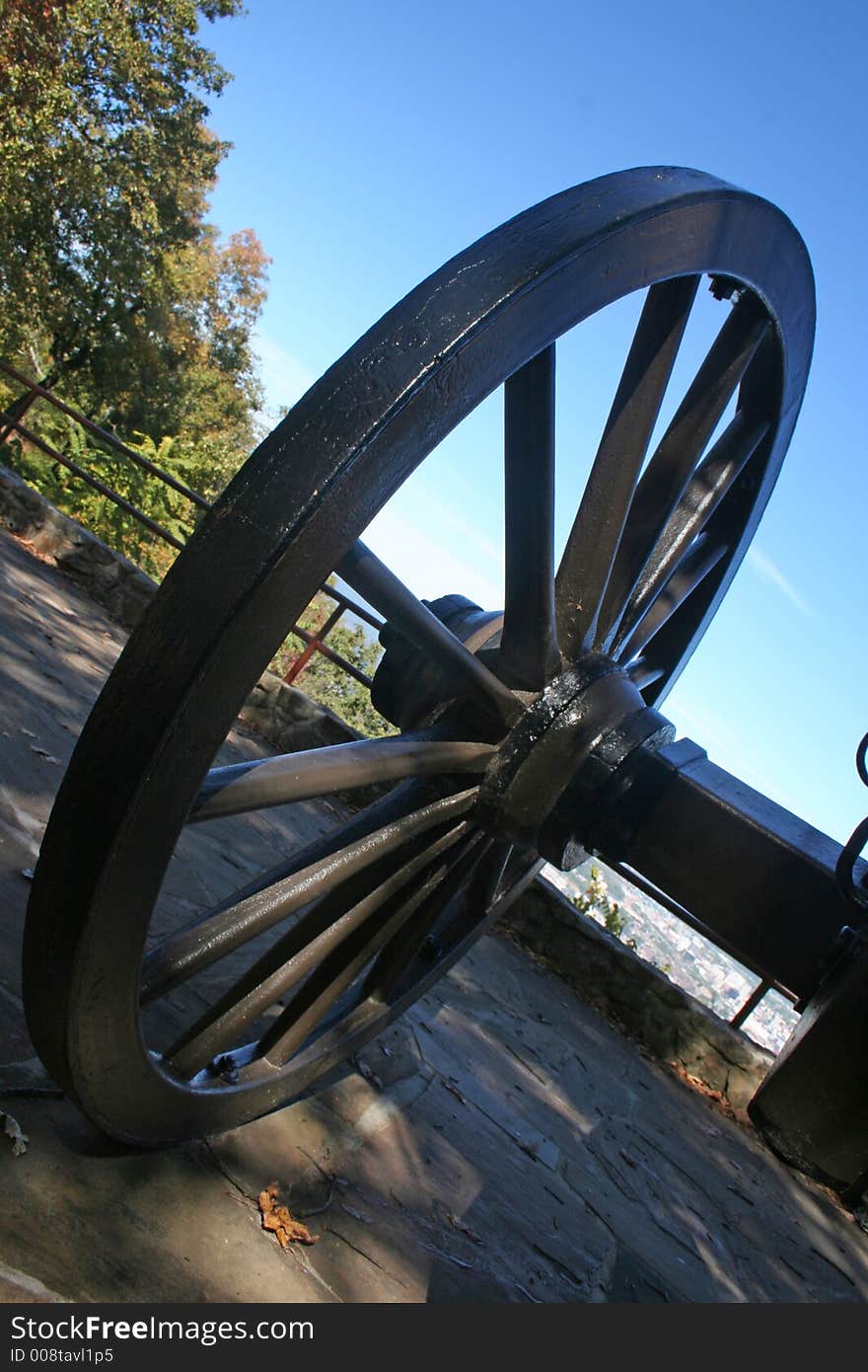 Vintage cannon wheel