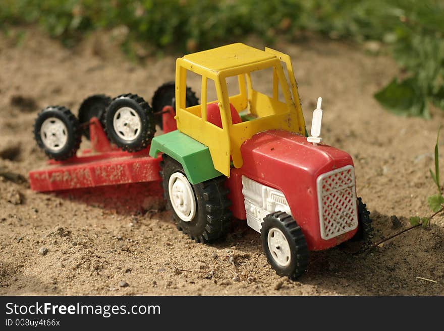 Toy vehicle