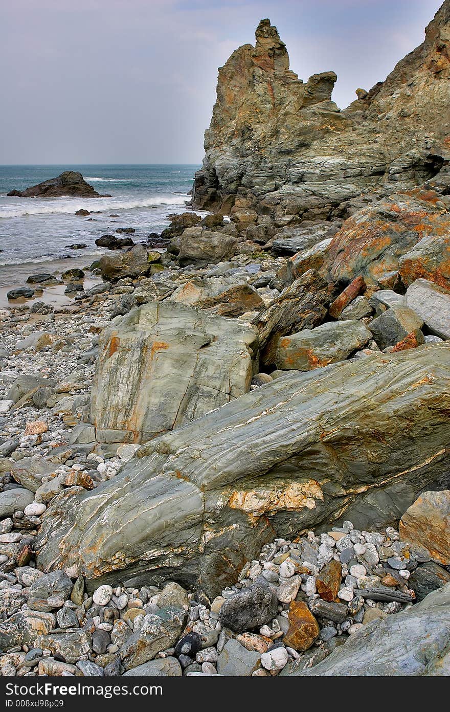 St Agnes Bay is on the north coast of Cornwall in the UK, Its a quiet rocky cove.