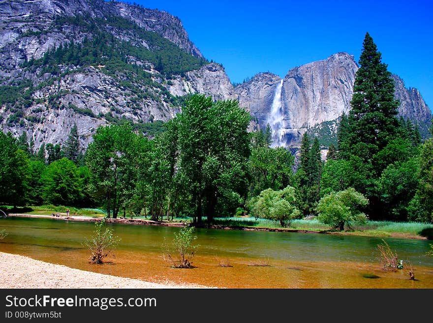 The Yosemite Valley in Yosemite National Park, California. The Yosemite Valley in Yosemite National Park, California