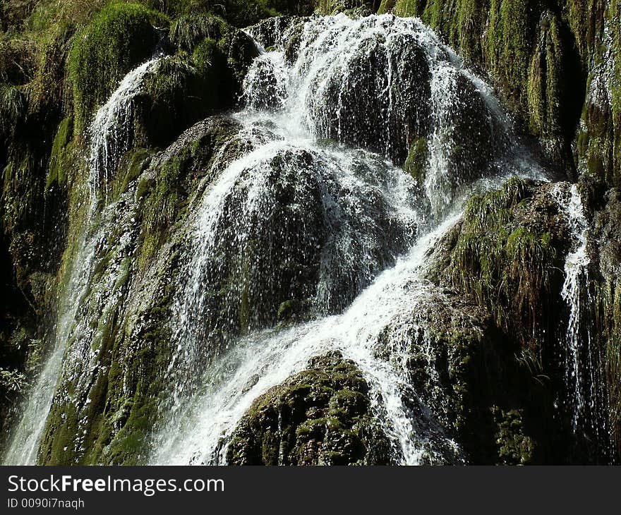 Detail waterfall