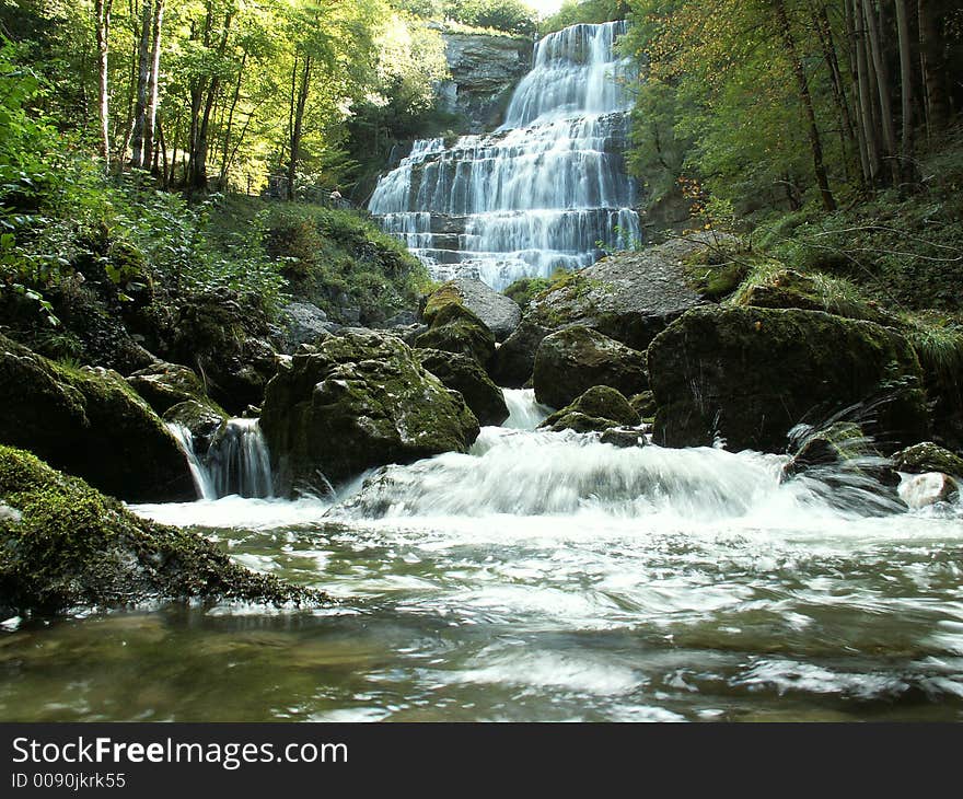 Waterfall l'eventail, river hÃ©risson, jura, france