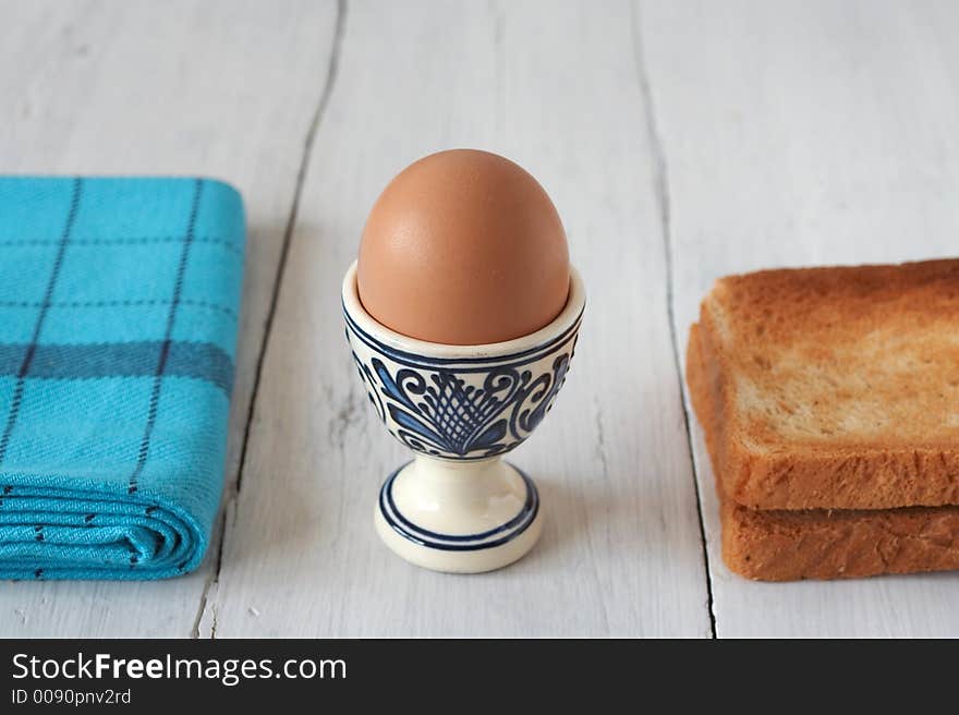 Breakfast with egg and toasted bread