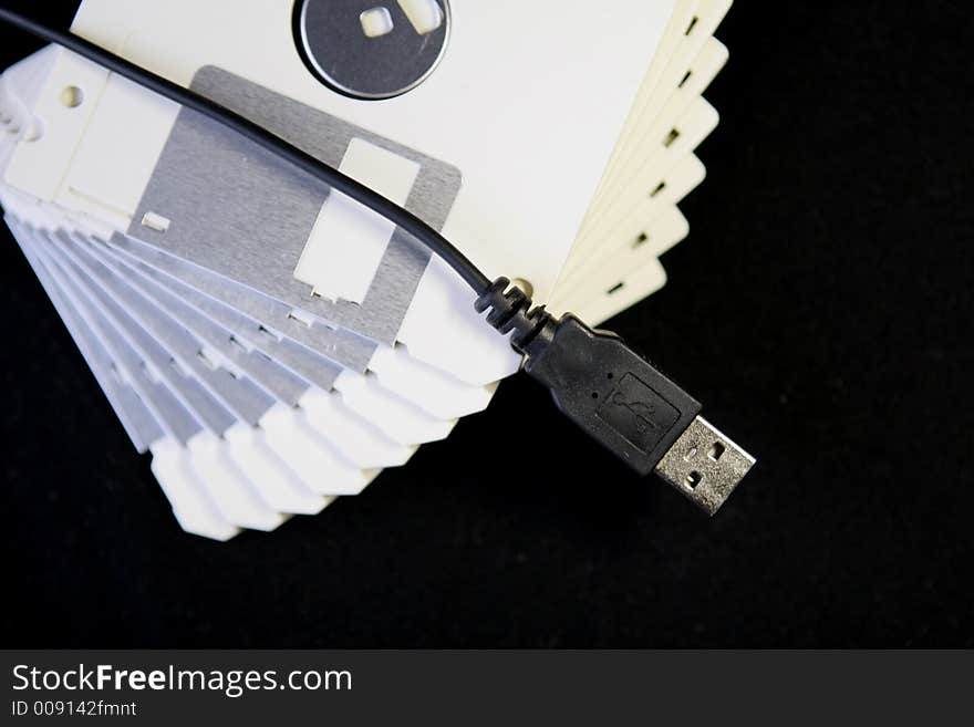 Diskettes and USB cable