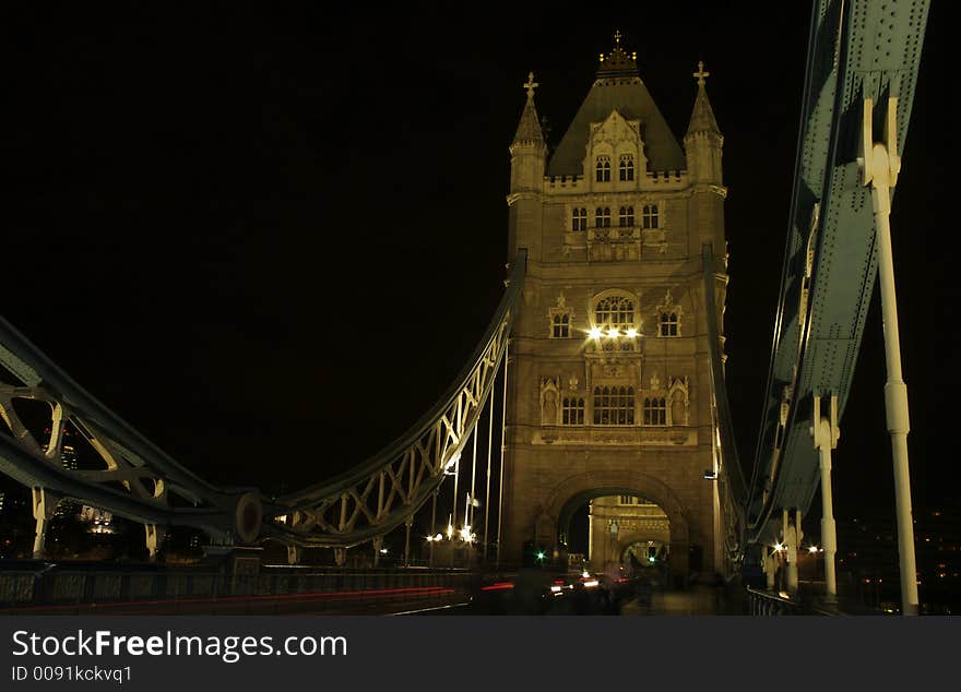 Night traffic on tower bridge