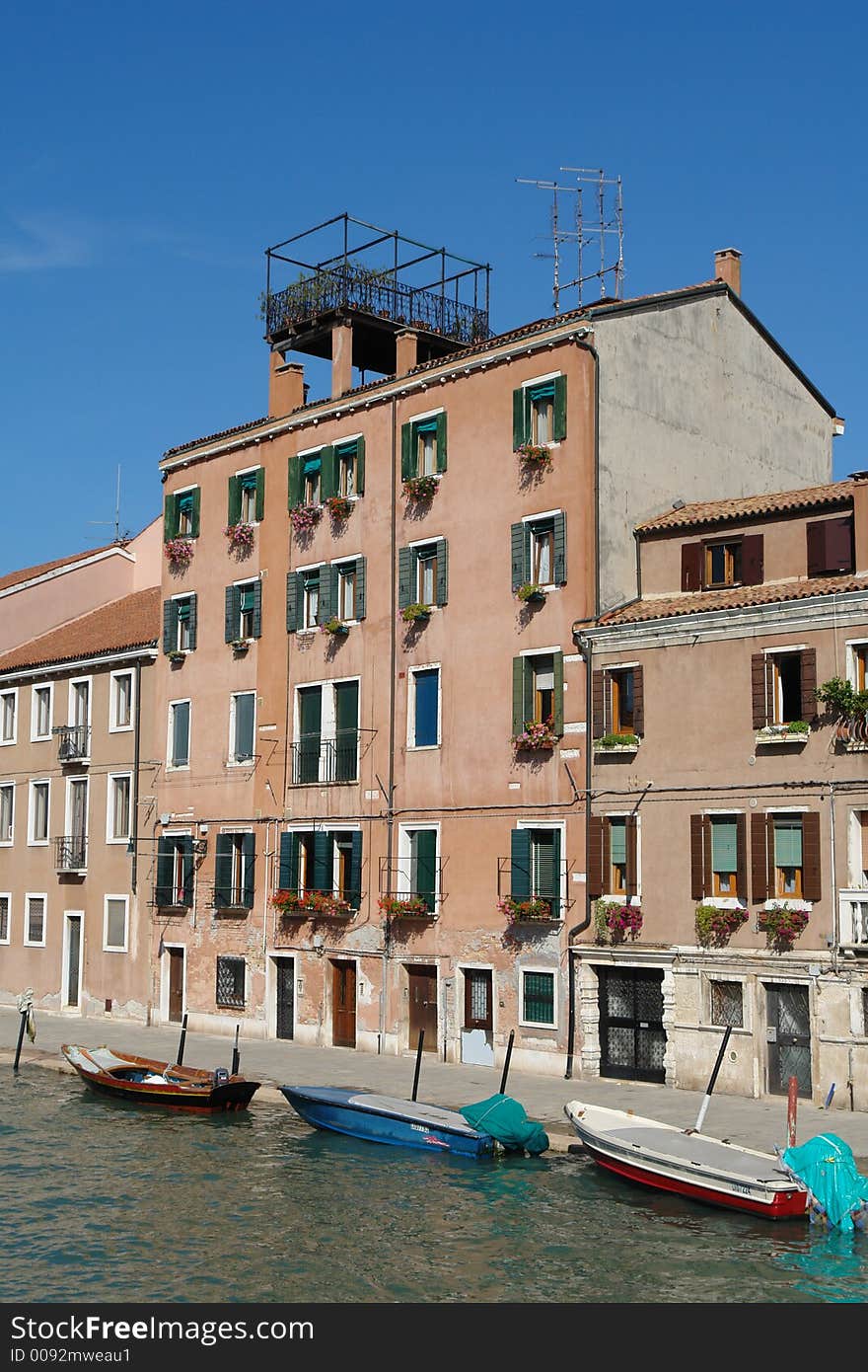 House With Roof Garden