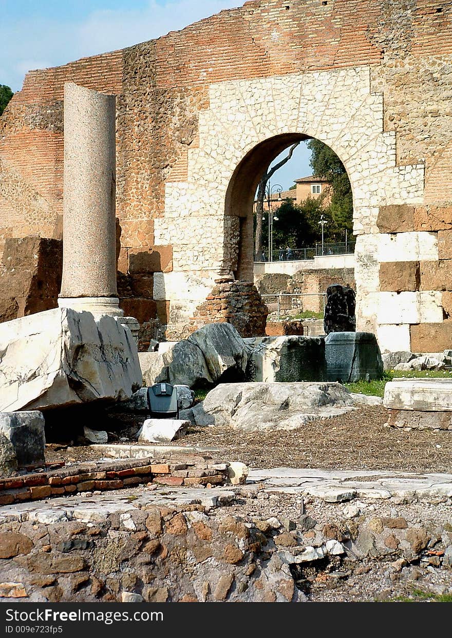 An image of some ruins, taken in Rome 2003. An image of some ruins, taken in Rome 2003.