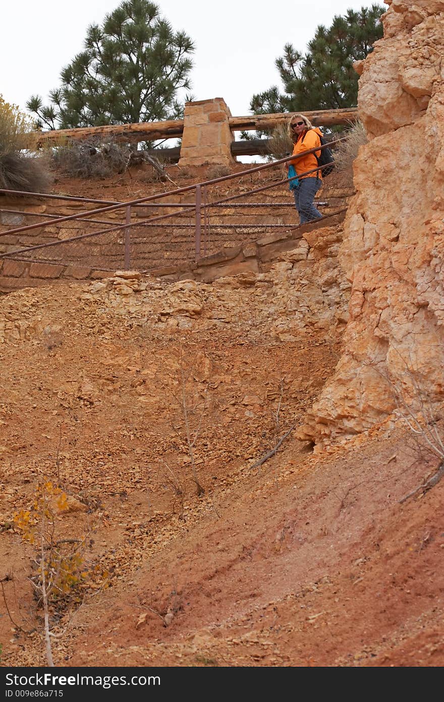 Women Walking - Bryce Canyon