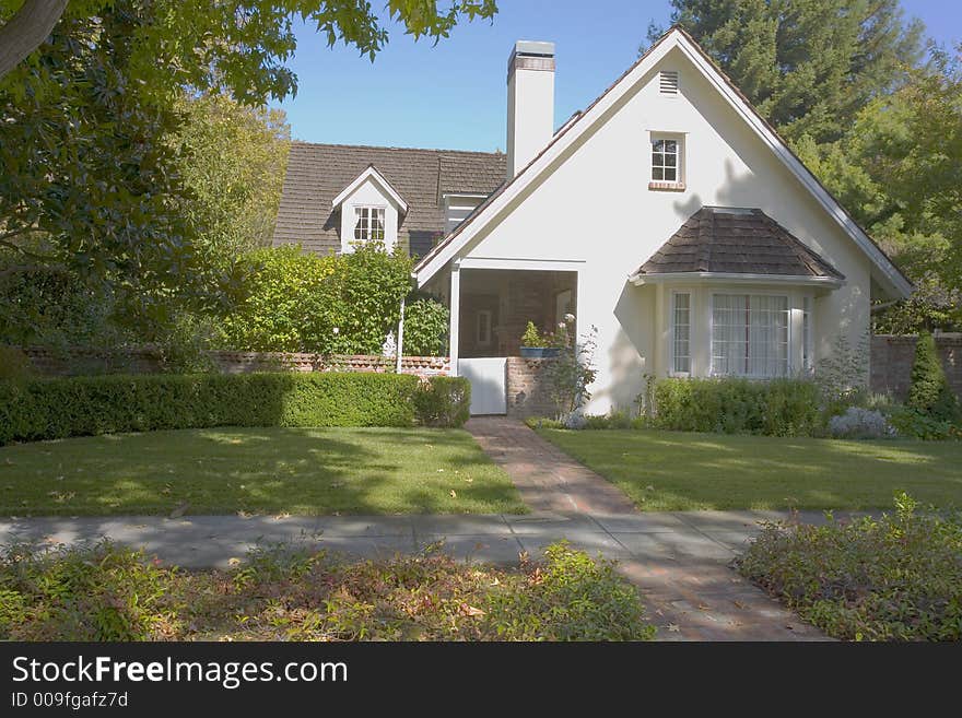 Luxurious home located on The Penensula in Northern California near San Francisco. Luxurious home located on The Penensula in Northern California near San Francisco.