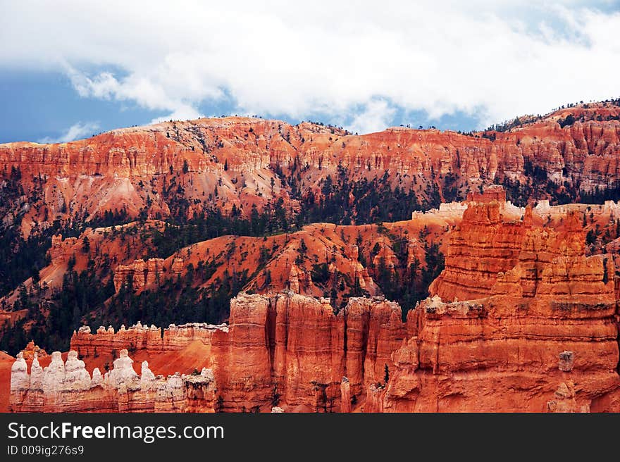 Amphitheater - Bryce Canyon