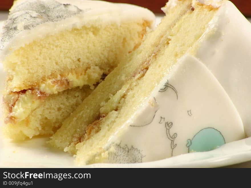 Jam sponge cake