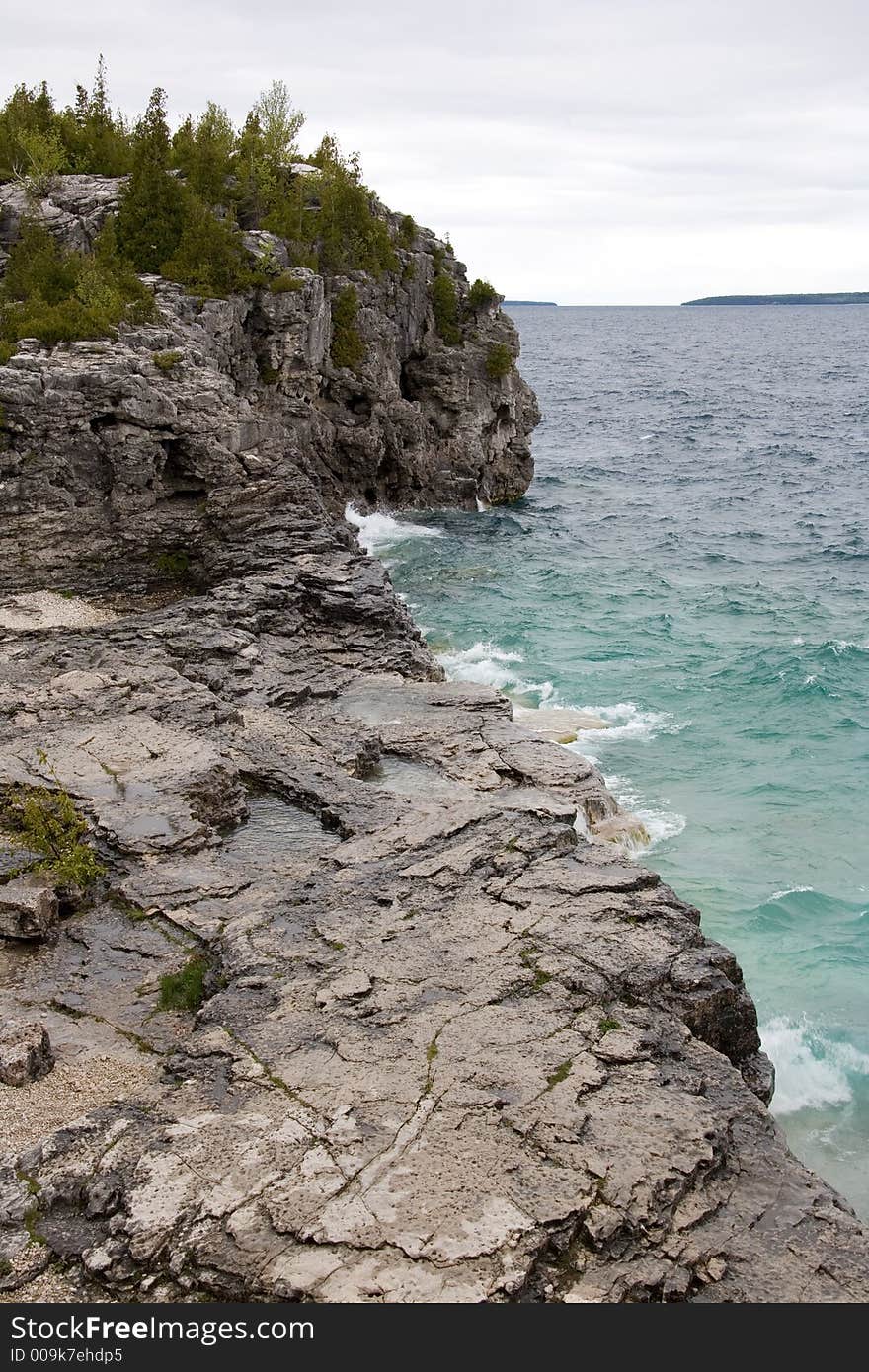 Tobermory sea rocks