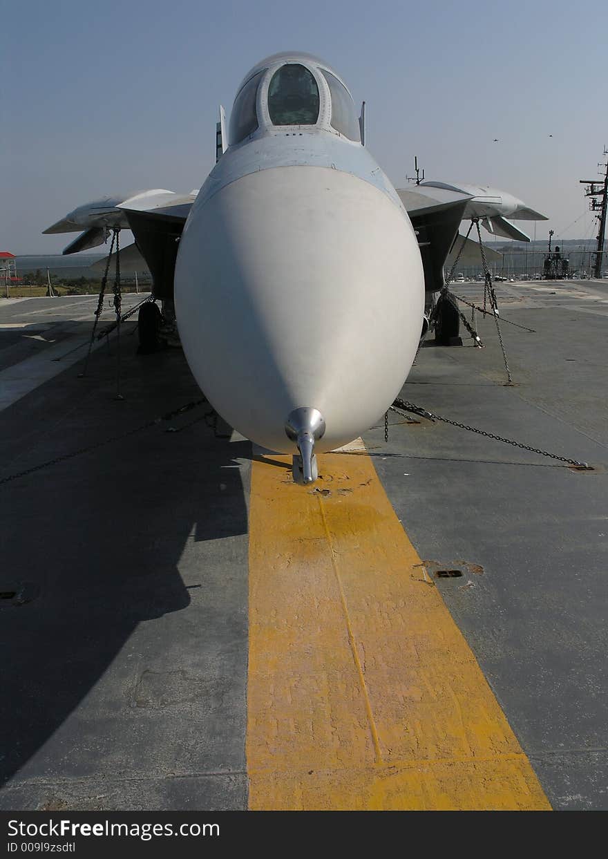 F-14 Tomcat USS Yorktown USS Yorktown, Patriots Point, Charleston, SC. F-14 Tomcat USS Yorktown USS Yorktown, Patriots Point, Charleston, SC