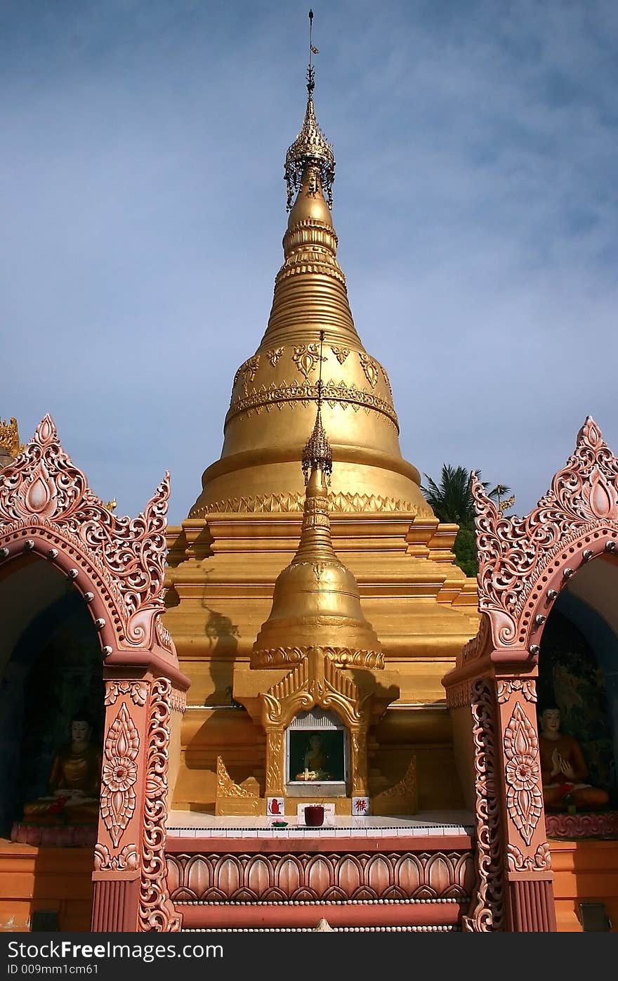 Pagoda located in Dharmikarama Burmese Temple was found in 1803. It was known as Nandy Molah Burmese Temple. Pagoda located in Dharmikarama Burmese Temple was found in 1803. It was known as Nandy Molah Burmese Temple.